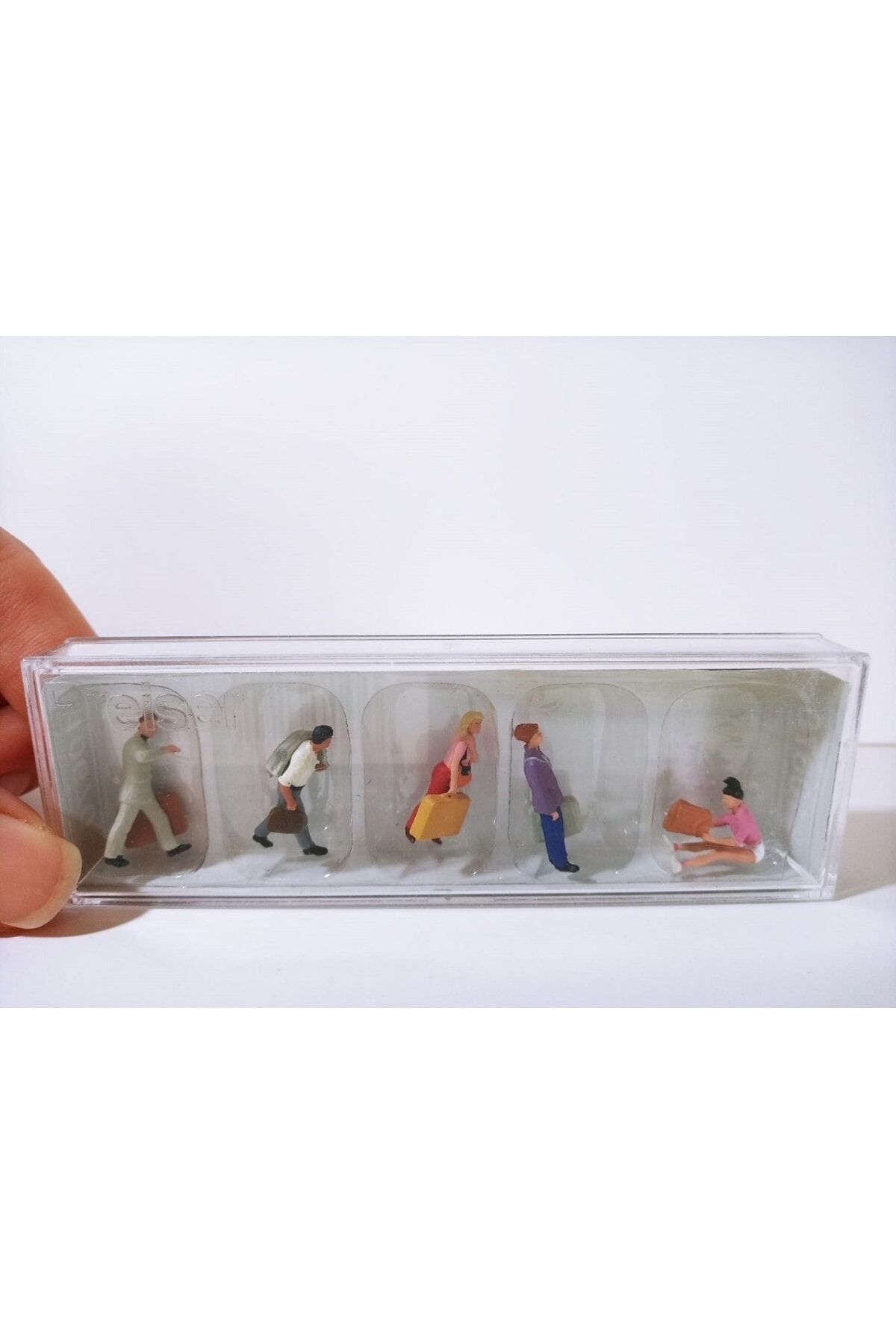 1:87 Ho Exclusive Seri Tren Istasyonunda Yolcular Figür Seti -10670