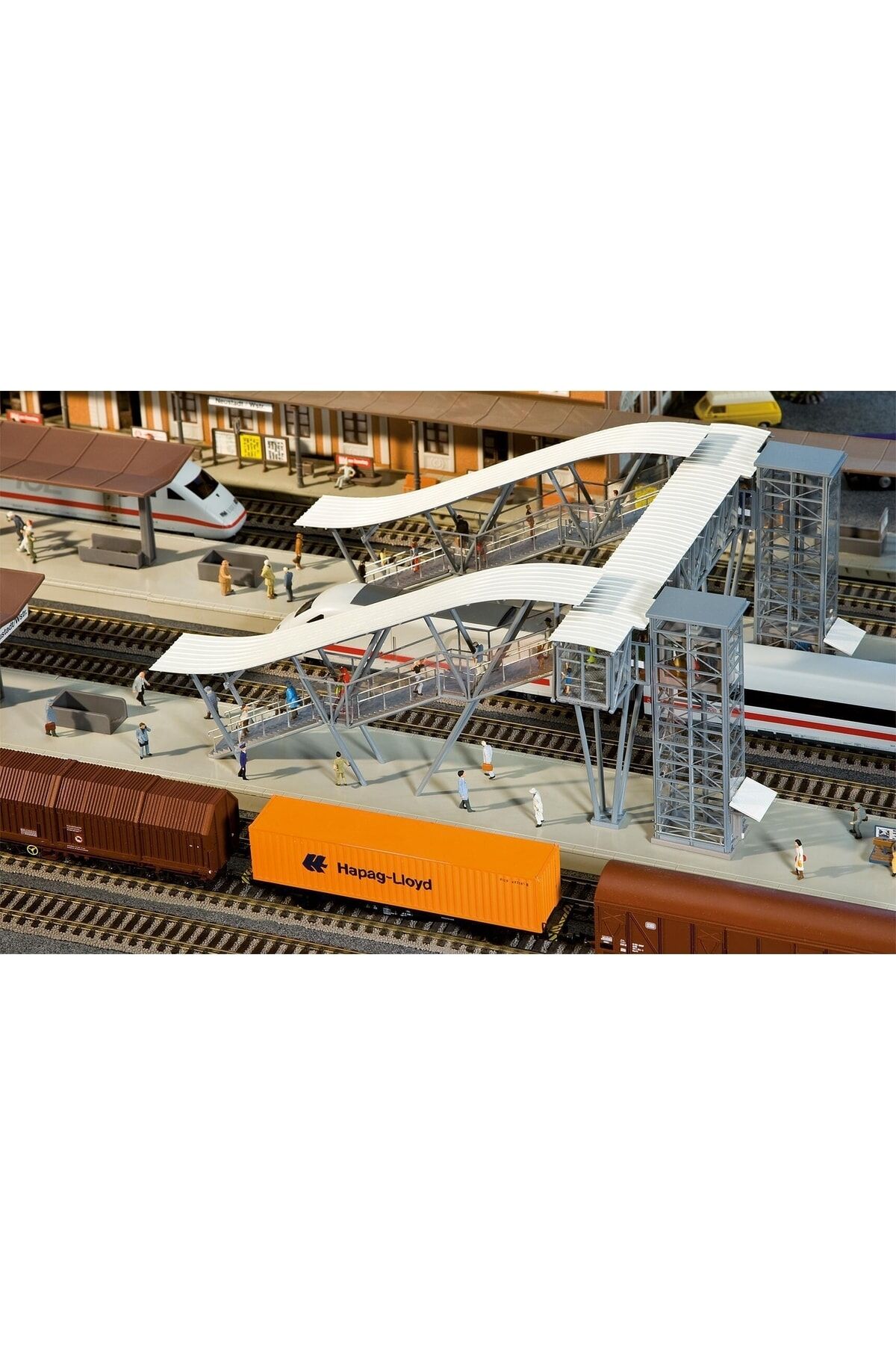 1:87 Ho Asansörlü Üst Geçit Maketi
