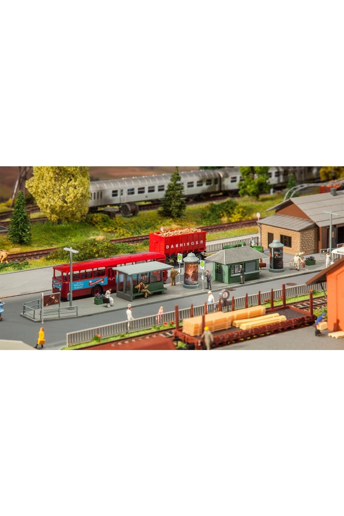 1:87 Ho  Büfeli Otobüs Durağı Maket