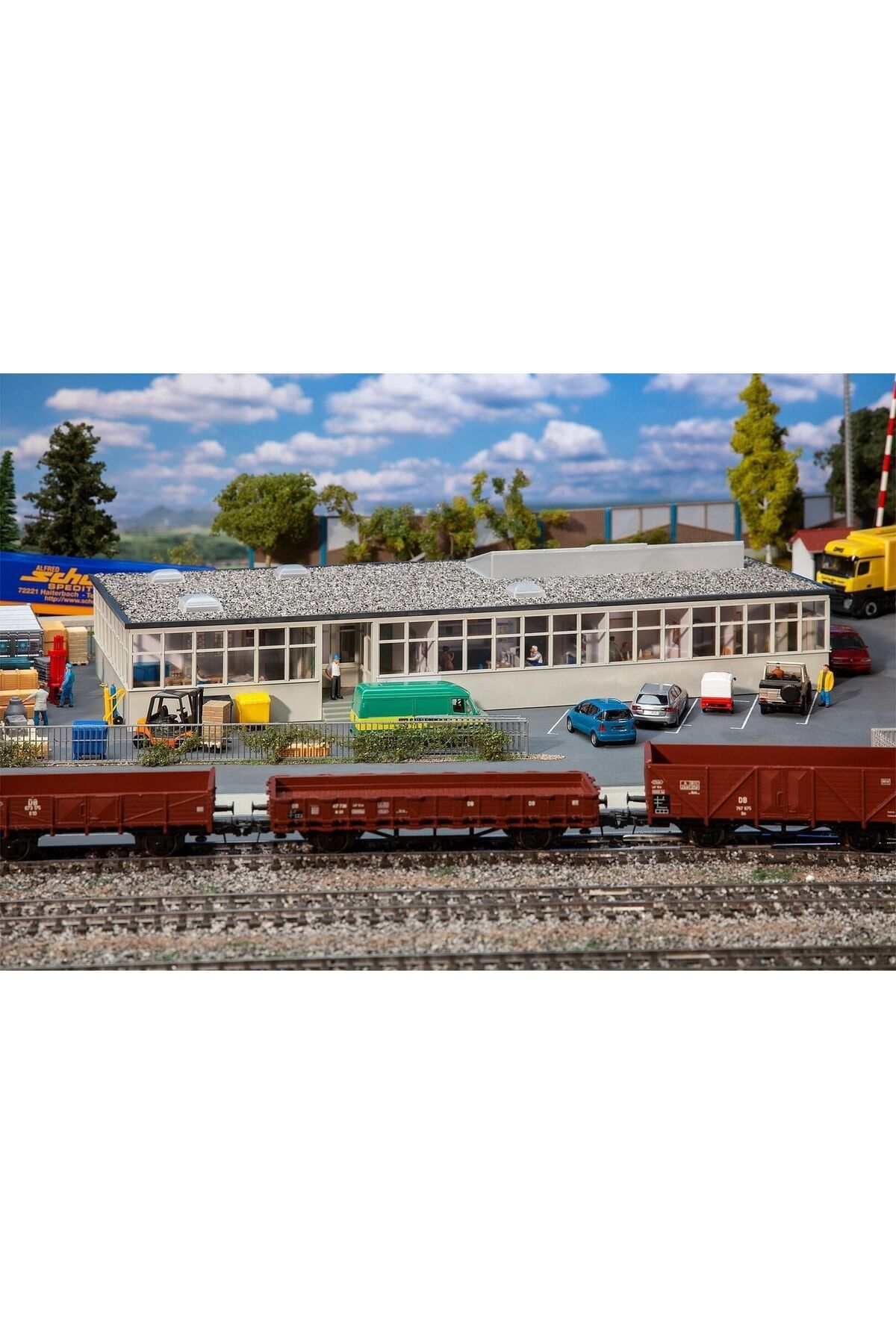 1:87 Ho Maket Fabrika Iç Detaylı Dekorasyonlu -130168