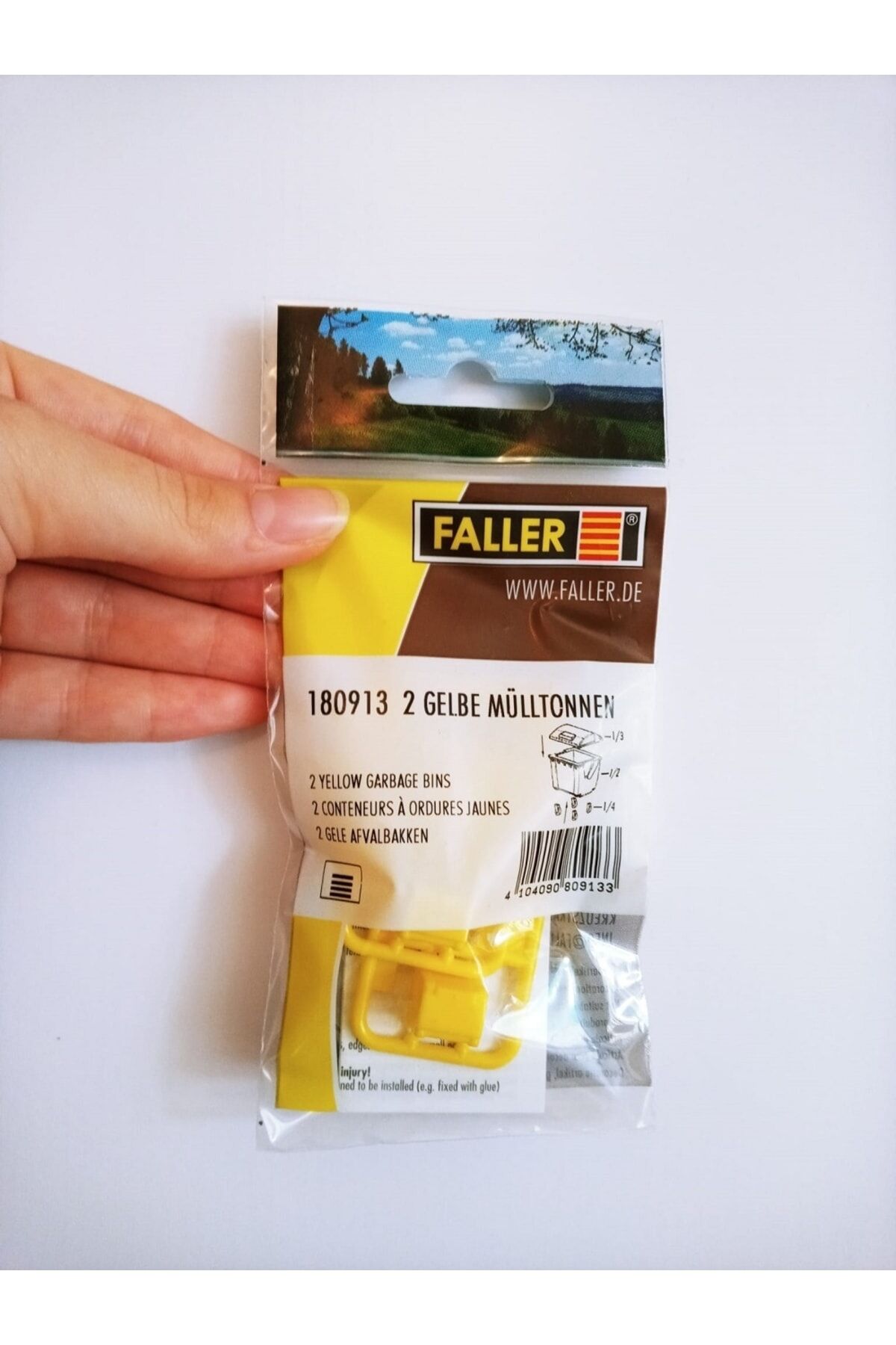 1:87 Sokak Çöp Konteyneri ( 2 Adet ) Plastik Maketi