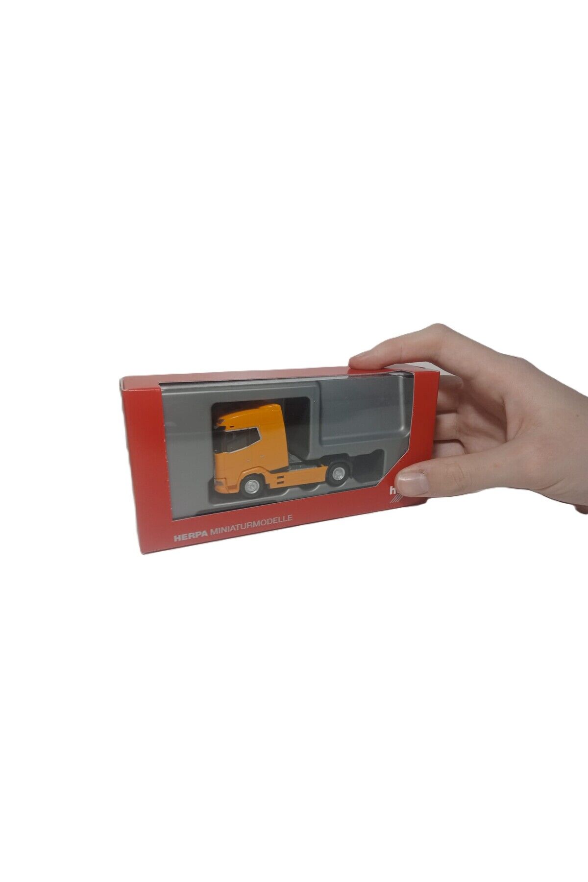 1:87 Ho Herpa DAF XG Çekici (Minyatür Plastik Model )