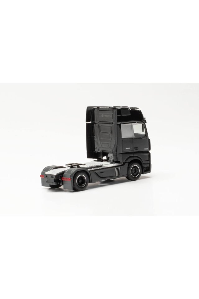 1:87 Ho Mercedes-Benz Actros Gigaspace çekici Siyah (Minyatür Plastik Model )