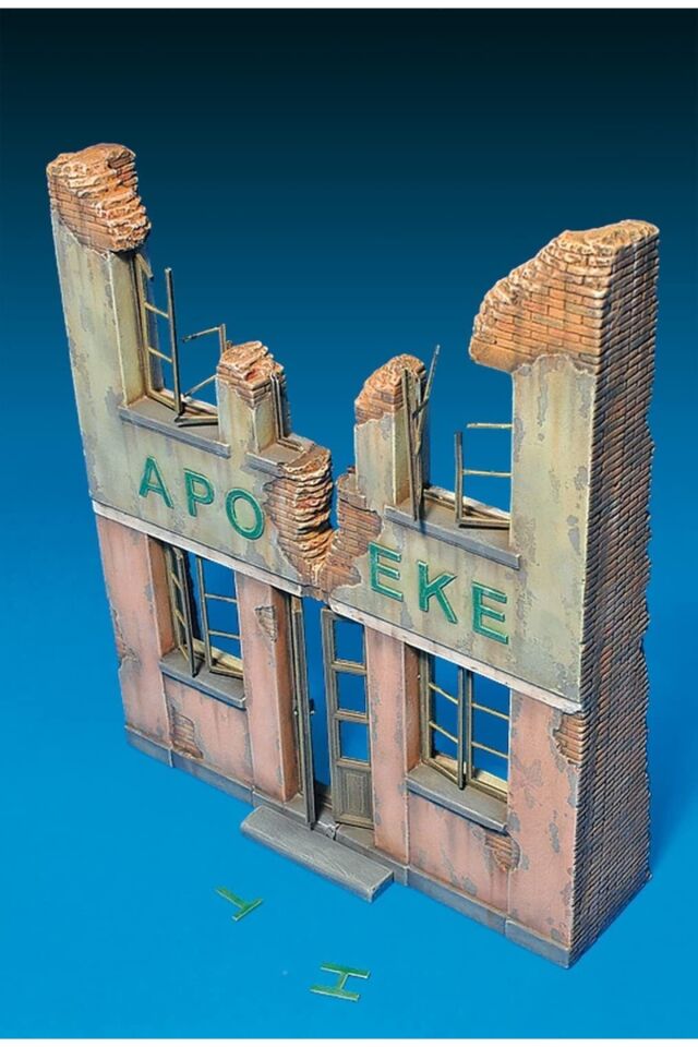 1/35 Ölçek German Pharmacy Ruin