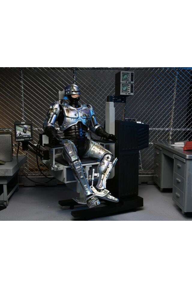 Ultimate Robocop figür sandalyeli Set ( 18 Cm Yüksekliğinde )