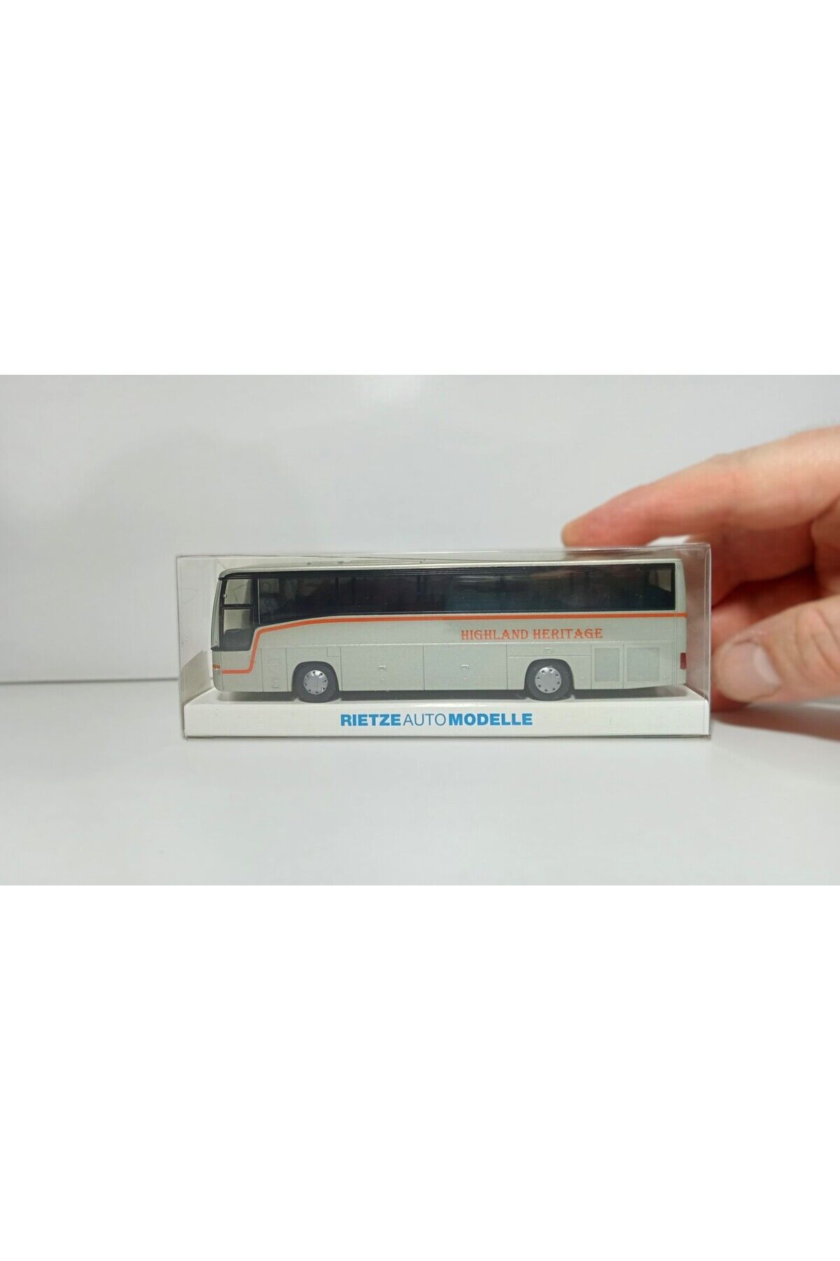 1:87 Ho VanHool T9 coach Otobüs ( MİNYATÜR PLASTİK MODEL )