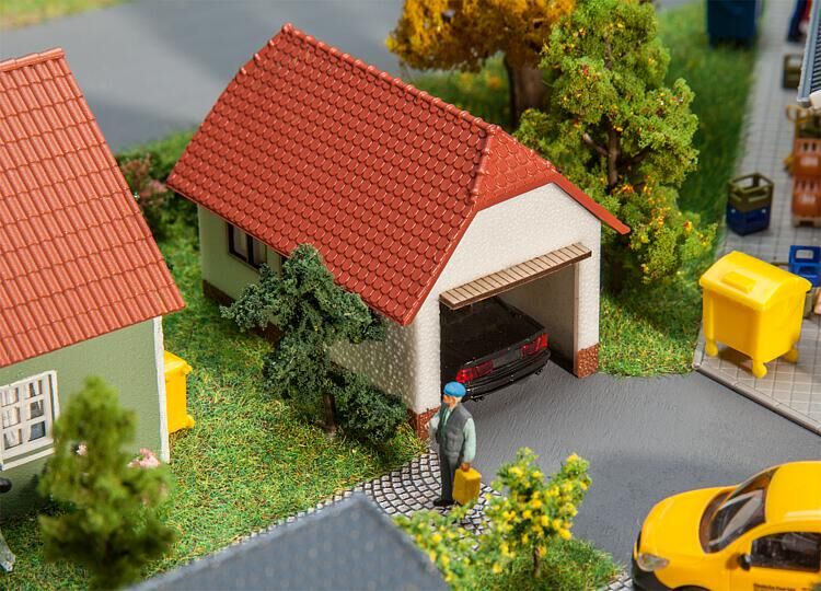 1:87 Ho Mavi Ve Kırmızı Çatılı Araba Garajı