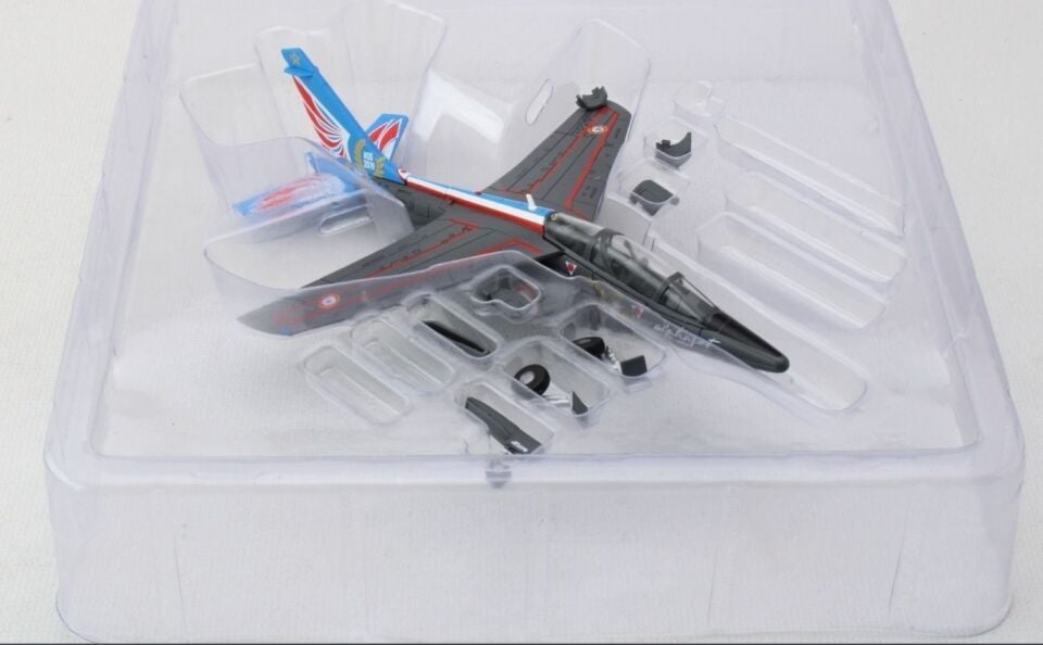 1:72 Ölçek Herpa Fransız Hava Kuvvetleri Alpha Jet E–Solo Gösteri uçağı LİMİTED EDİTİON