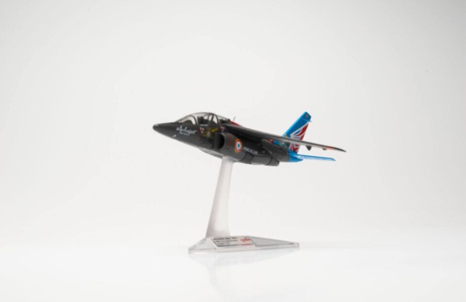 1:72 Ölçek Herpa Fransız Hava Kuvvetleri Alpha Jet E–Solo Gösteri uçağı LİMİTED EDİTİON